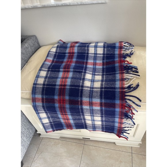 Vintage CURVON 100% Wool 45x37 in Stadium Lap Plaid Blanket Fringe - Picture 4 of 5